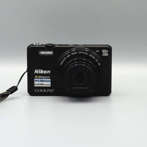 Nikon Coolpix S7000 Digital Camera | 16MP | Black - Picture 2 of 5